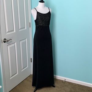 NWT Circa 2000 Long Black Formal Dress!